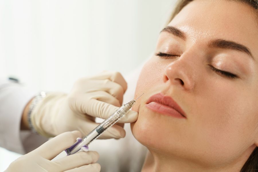 hidratación y perfilado de labios